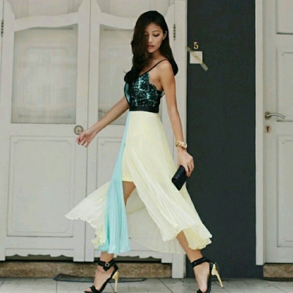 Three Floor Creme On Glaze Dress
